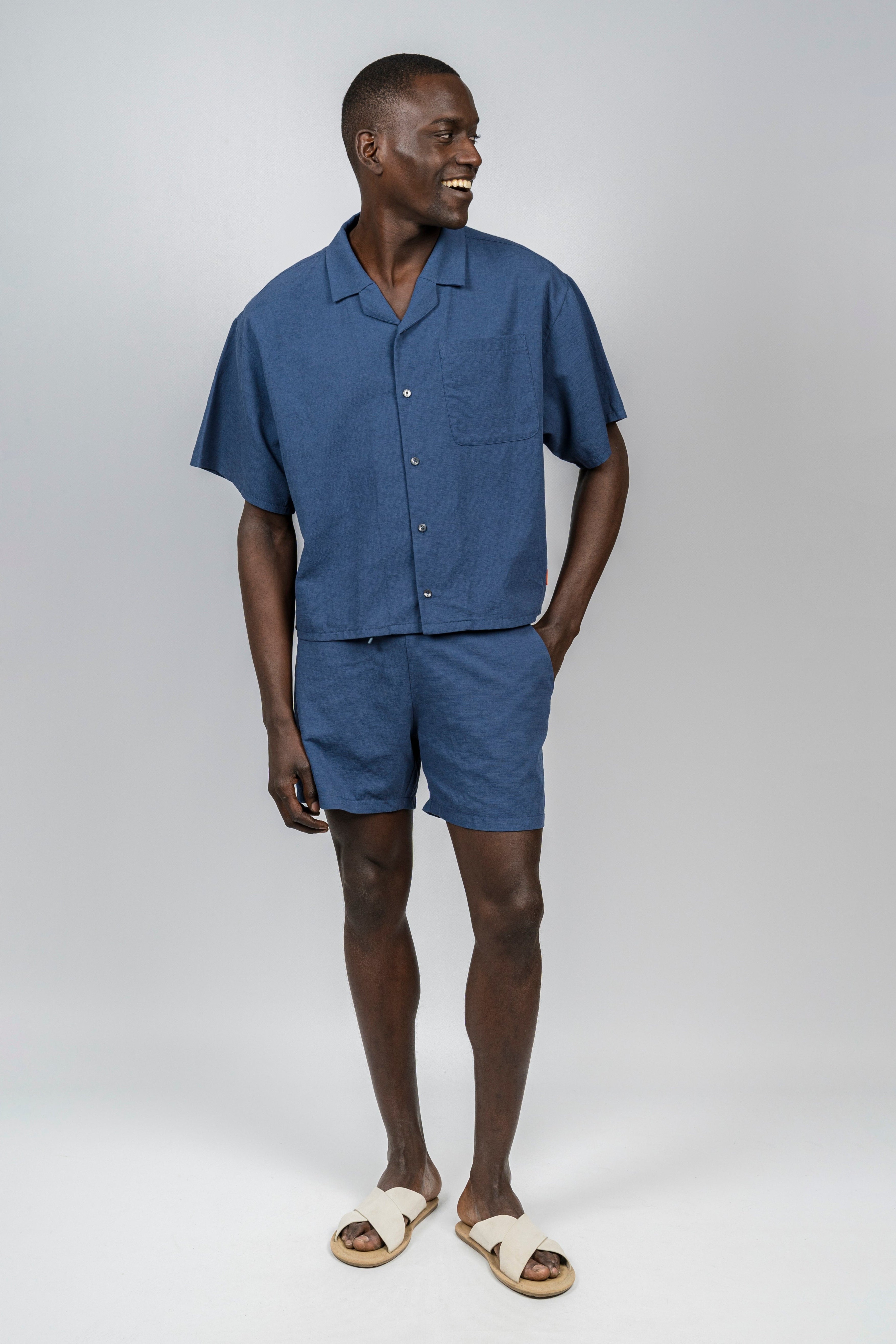 drt_Flow_Linen_L/S_Button_Down_blue_shirt_model_front