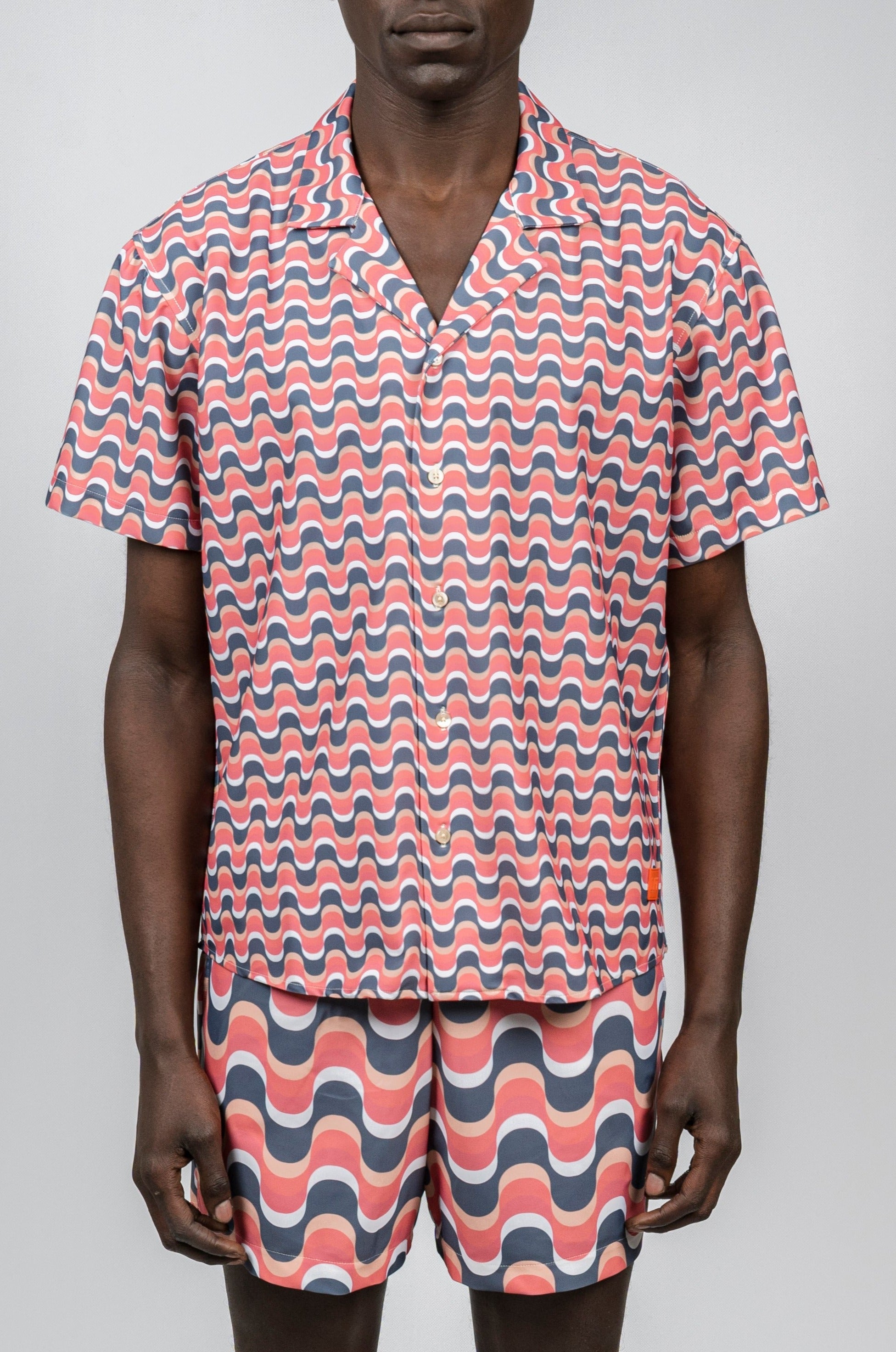 drt_Waves_Resort_button_shirt_front