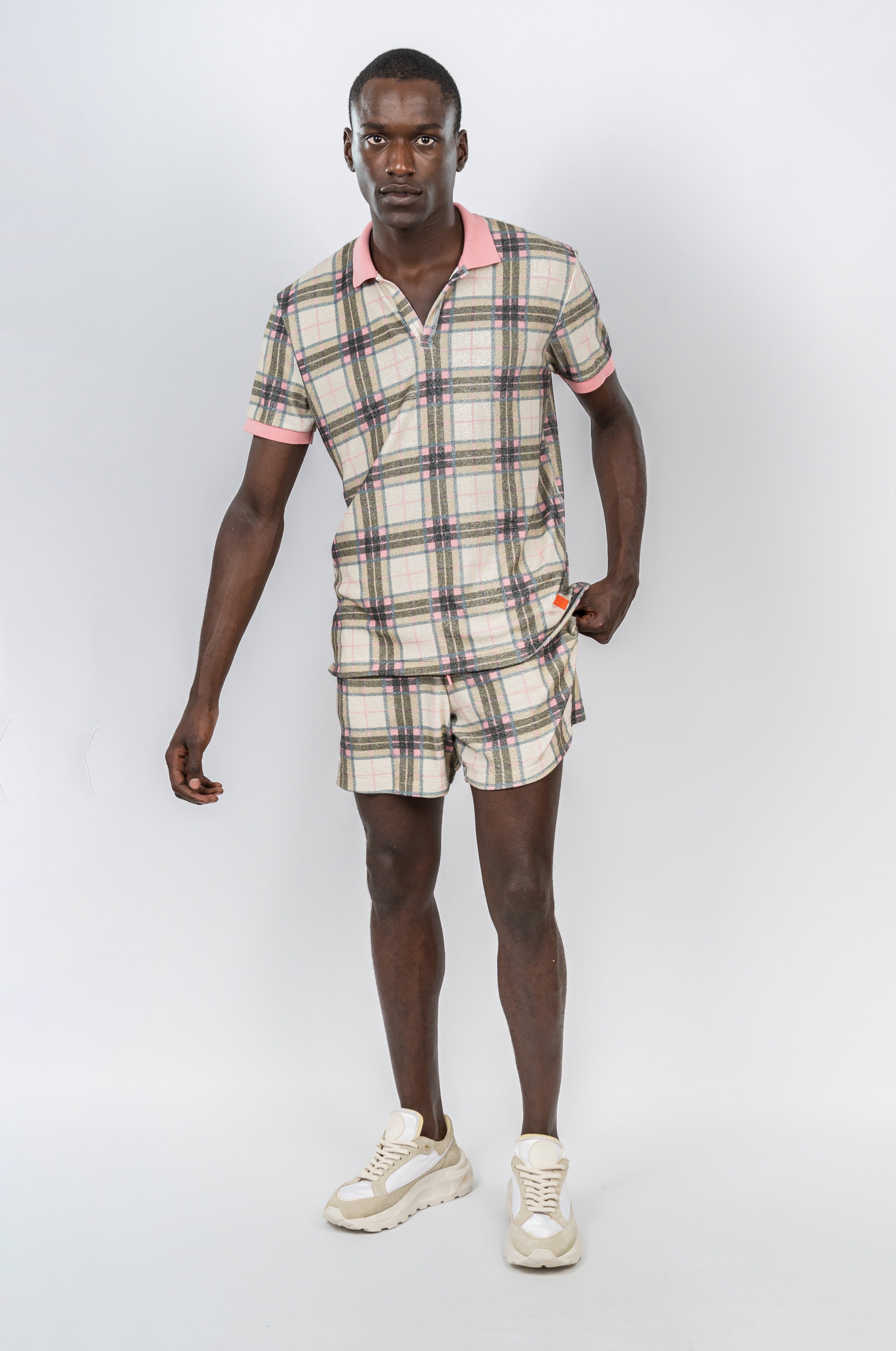 drt_Summer_Plaid_Retro_Terry_Shirt_model_front